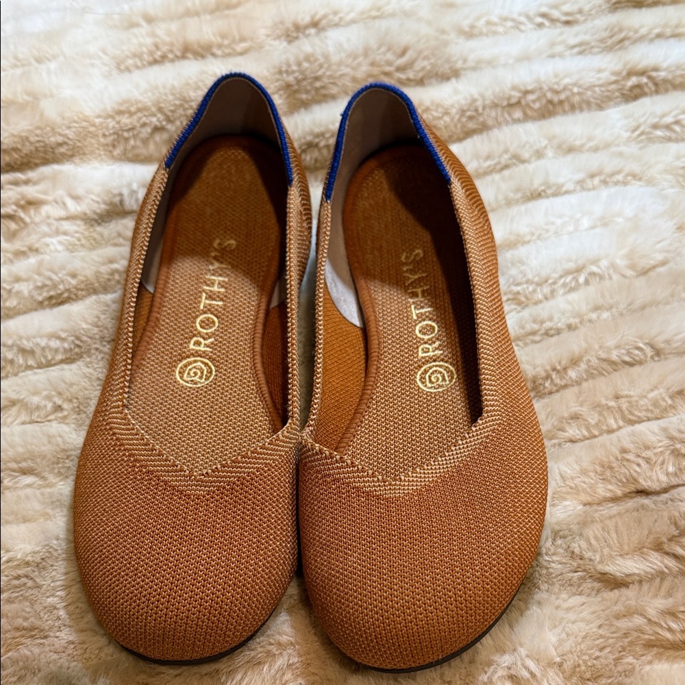 Rothy's -The Flat/Size 8-caramel with blue trim at heel